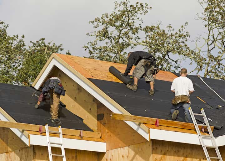 Professional roofers in Woodstock